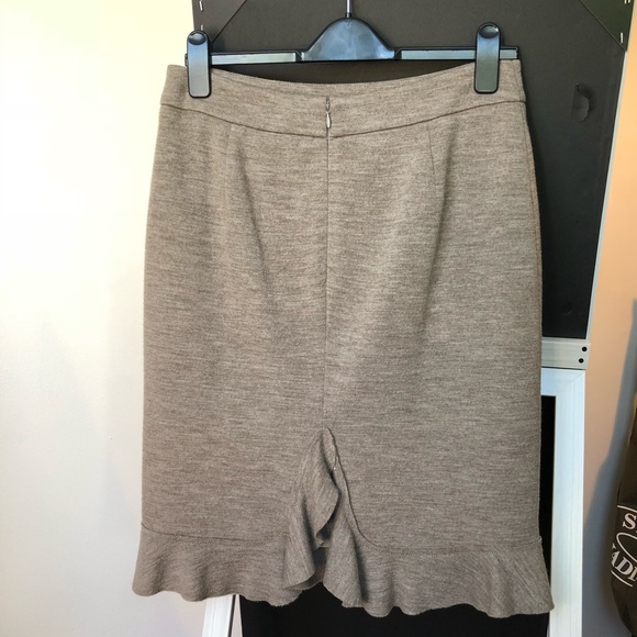 Ann Taylor wool skirt - Picture 2 of 5